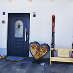 Charivari Inzell, *