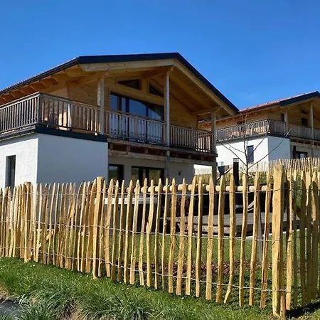 木屋 Charivari Inzell, 因泽尔
