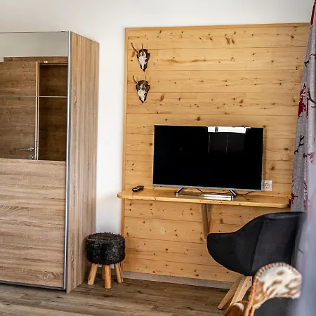 Charivari Inzell, * 因泽尔