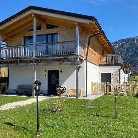 木屋 Charivari Inzell, 因泽尔