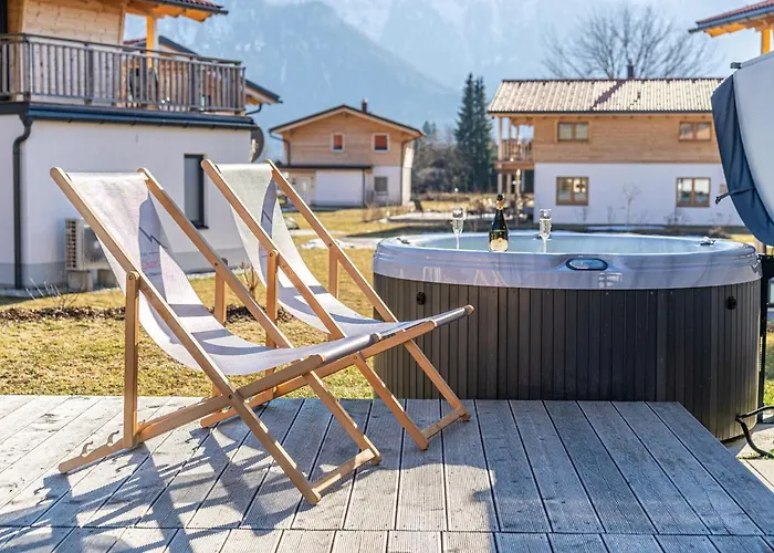Charivari Inzell, Alpesi faház